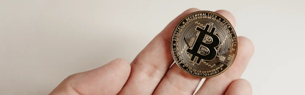 crypto-bitcoin-long